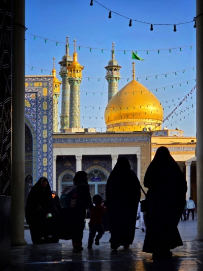 golden-mosque-qom